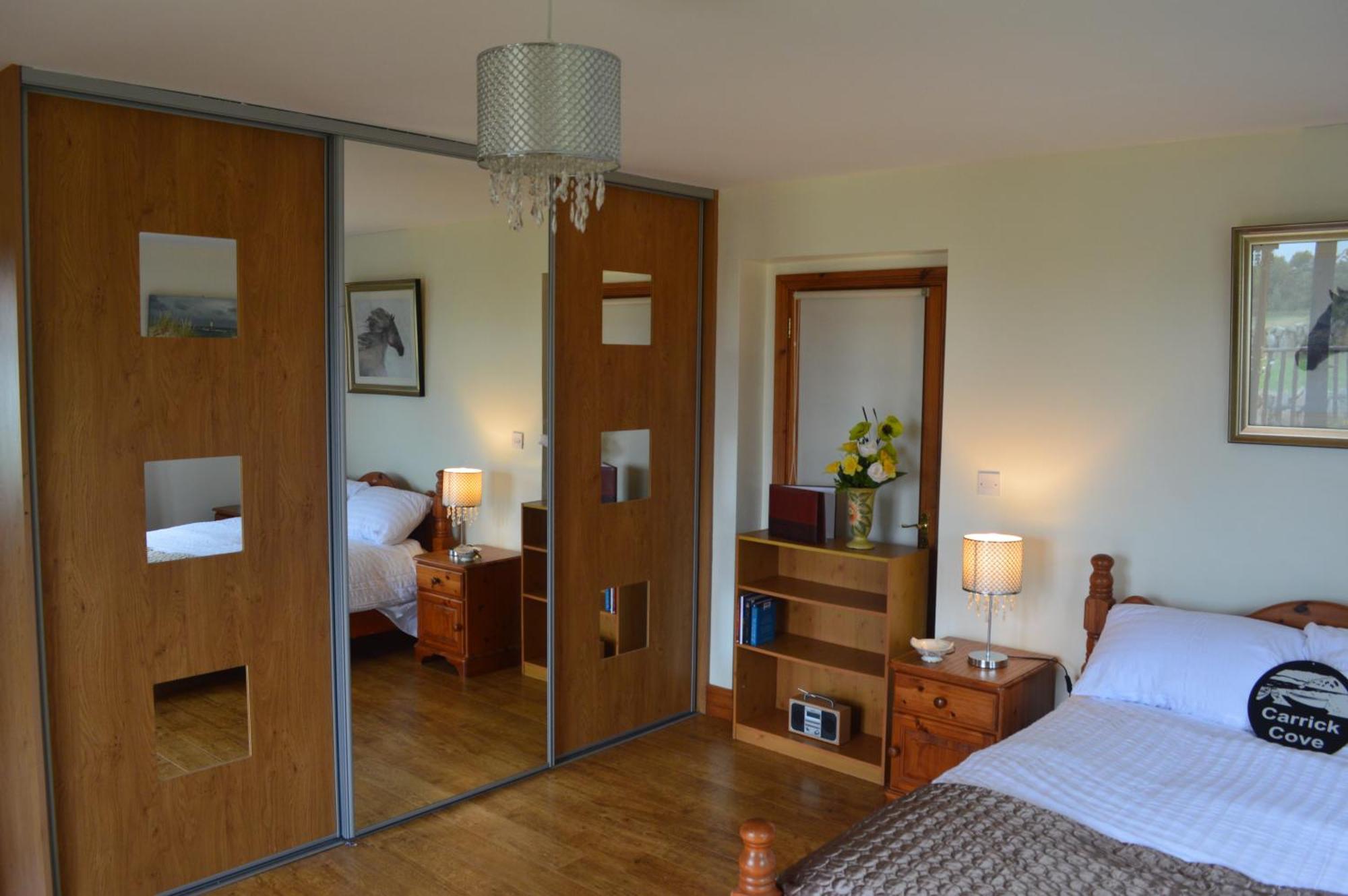 Carrick Cove Self Contained Accomodation With Private Decking Annalong Екстериор снимка
